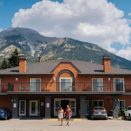 Hotel Northwinds By Basecamp Canmore Zewnętrze zdjęcie