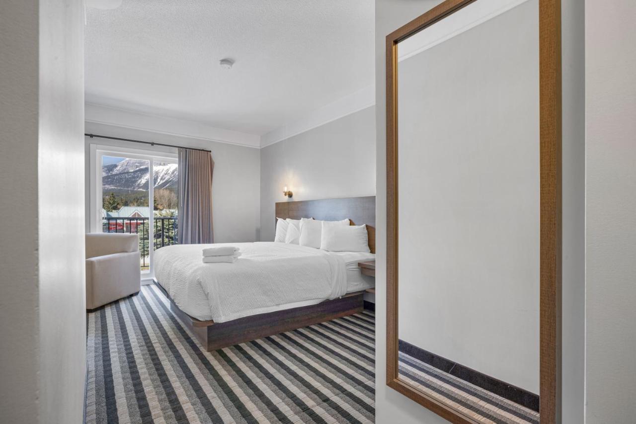 Hotel Northwinds By Basecamp Canmore Zewnętrze zdjęcie