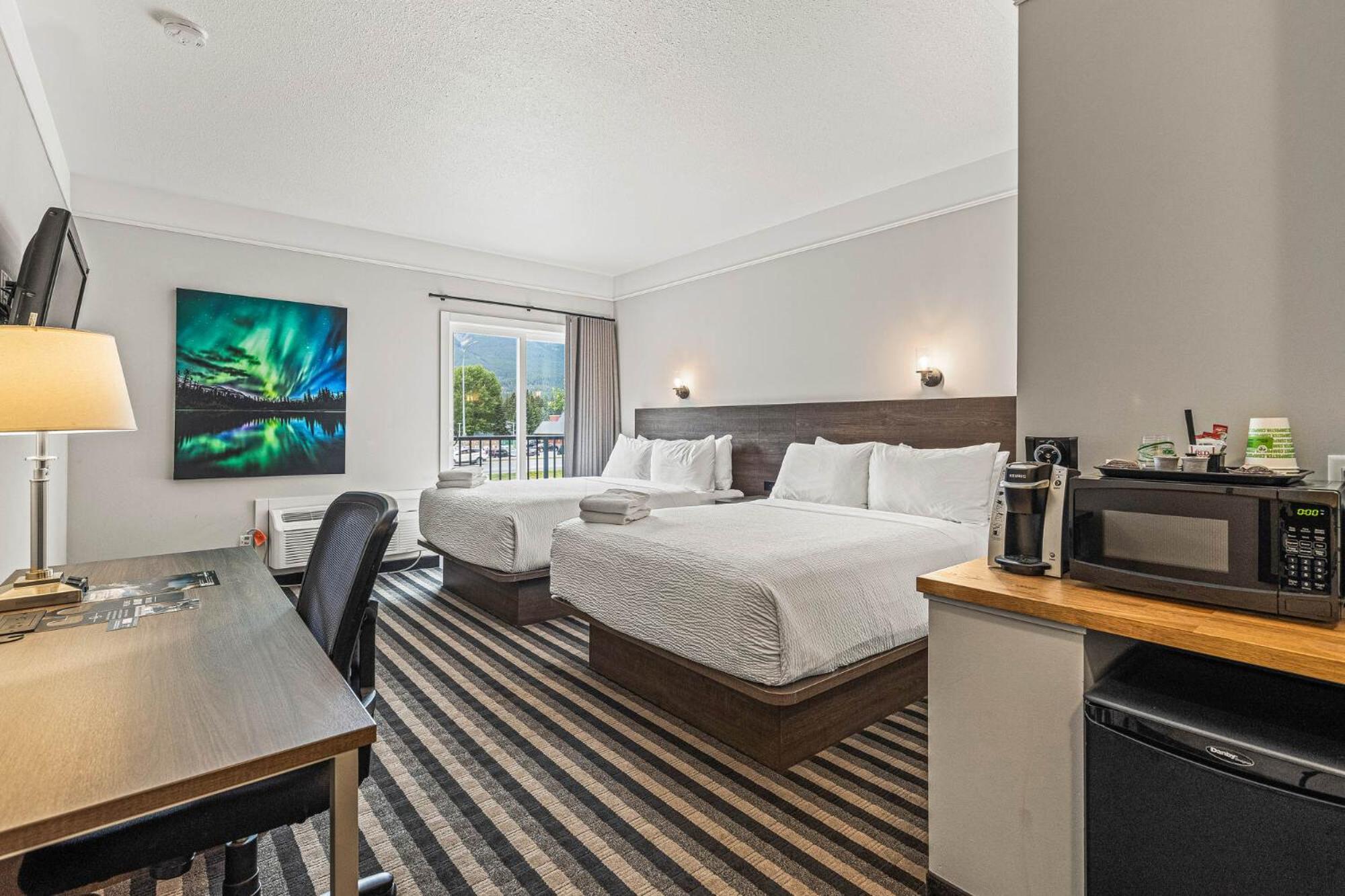 Hotel Northwinds By Basecamp Canmore Zewnętrze zdjęcie